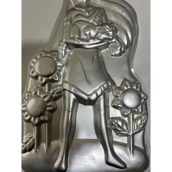 Vintage Wilton Disney Pocahontas Bake Birthday Party Supplies Cake Pan Cartoon - Picture 3 of 8